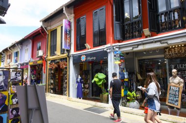 Singapore, Singapur - 30 Ocak 2019: Hacı Lane, Müslüman Mahallesi'nin kalbinde Fashionista cennette