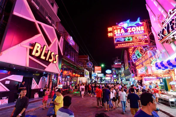 Chon Buri Tayland Temmuz 2019 Kimliği Belirsiz Turist Pattaya Yürüyüş — Stok fotoğraf