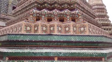 4k Wat Pho 'daki yüksek pagoda manzarası