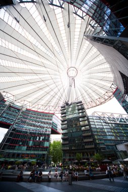 Berlin 'deki güzel evlat merkezi.