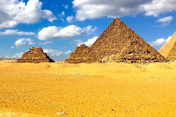 Pirâmides Giza Grandes Pirâmides Egito Sétima Maravilha Mundo Megaliths Antigos — Fotografia de Stock