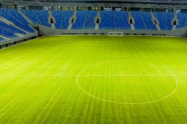 Moskova, Rusya - 22 Mayıs 2018: Stadyumu yeni binada. Yeni stadyum. Çim ve standları