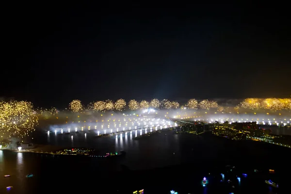 Festive Firework Dubai Beautiful Colorful Holiday Fireworks Evening Sky Majestic — Stock Photo, Image