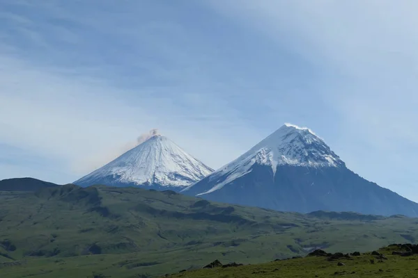 Kamchatka Volcano Klyuchevskaya Hill Nature Kamchatka Mountains Volcanoes — Stock Photo, Image