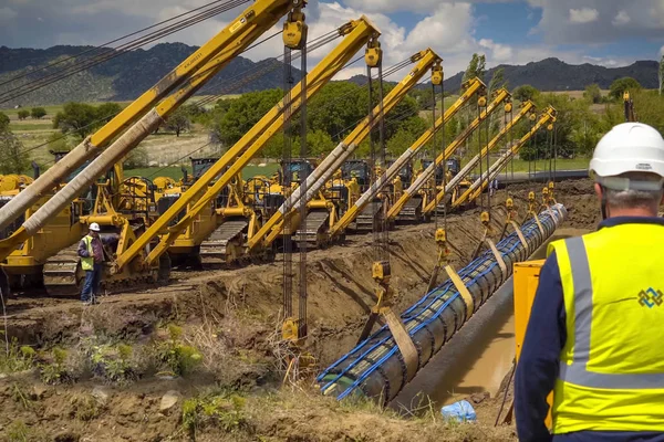 Moskau Russland Mai 2018 Arbeiter Mit Helmen Auf Der Baustelle — Stockfoto