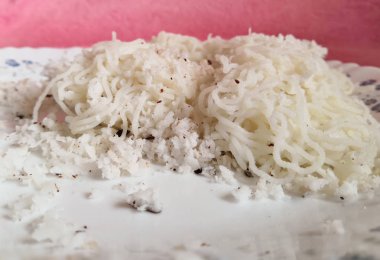 Kerala Sağlıklı Kahvaltı