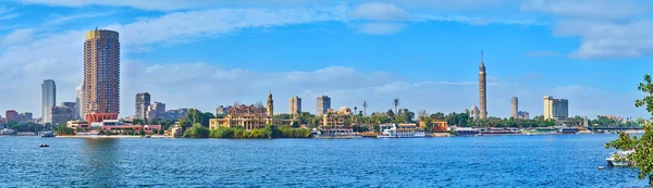 View Riverside Quarters Gezira Island Casinos Gardens Luxury Hotels Cairo — Stock Photo, Image