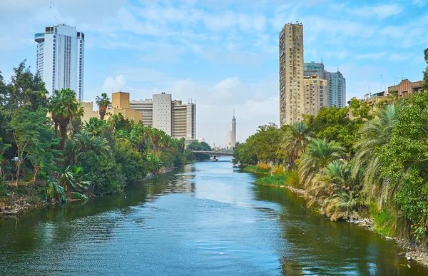 Wandeling Van Het Downtown District Naar Rawdah Eiland Met Uitzicht — Stockfoto