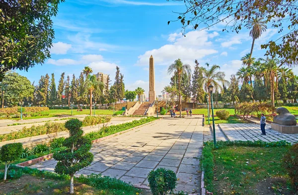 Cairo Egypt December 2017 Obelisk Ramses Greenery Messalla Garden Located — Stock Photo, Image
