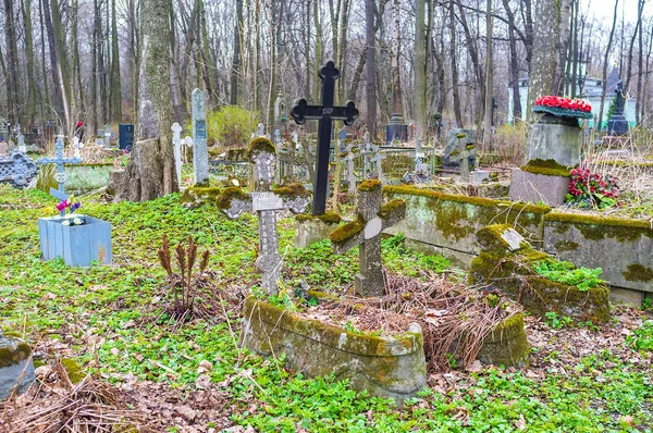 San Petersburgo Russia Aprile 2015 Tombe Abbandonate Nel Cimitero Smolensk — Foto Stock