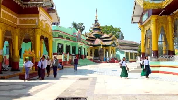 Bago Birma Lutego 2018 Obraz Domy Kapliczki Terenie Pagody Shwemawdaw — Wideo stockowe