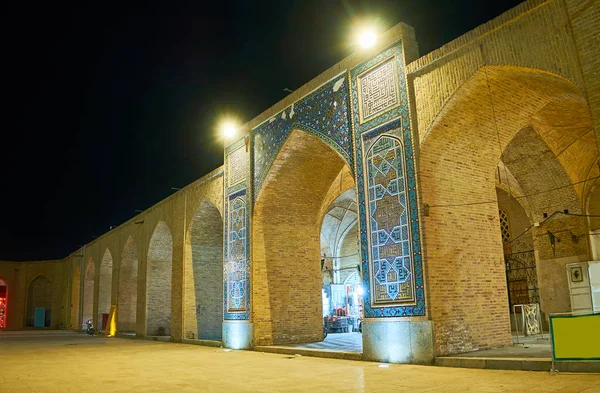 Akşam Şehir Aydınlatma Zevk Sartasari Bazaarı Mağazalar Ziyaret Edin Süslü — Stok fotoğraf