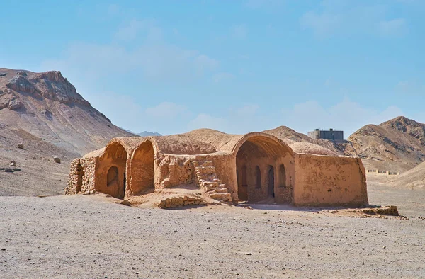 Zoroastrian Ceremonial Khaiele Building Located Rocky Deserted Hills Towers Silence — Stock Photo, Image