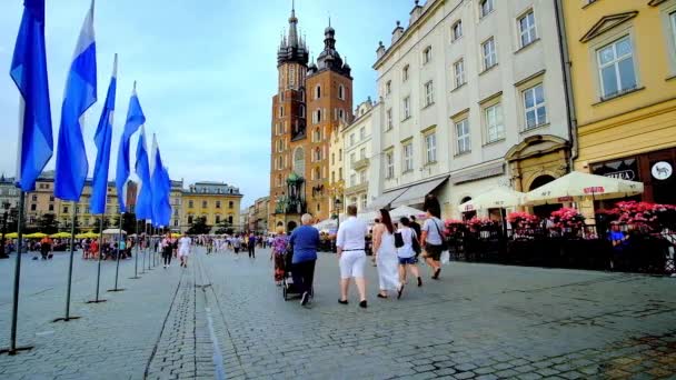 Krakow Polónia Junho 2018 Praça Principal Plac Mariacki Com Muitos — Vídeo de Stock
