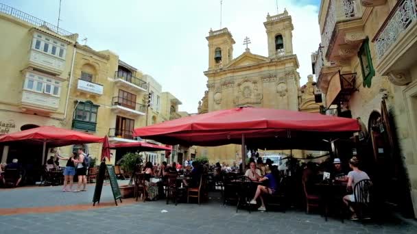 Victoria Malta Junho 2018 Praça São Jorge Com Acolhedores Cafés — Vídeo de Stock