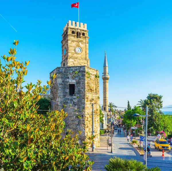 Antalya Turquia Maio 2017 Antiga Torre Relógio Distrito Kaleici Dos — Fotografia de Stock
