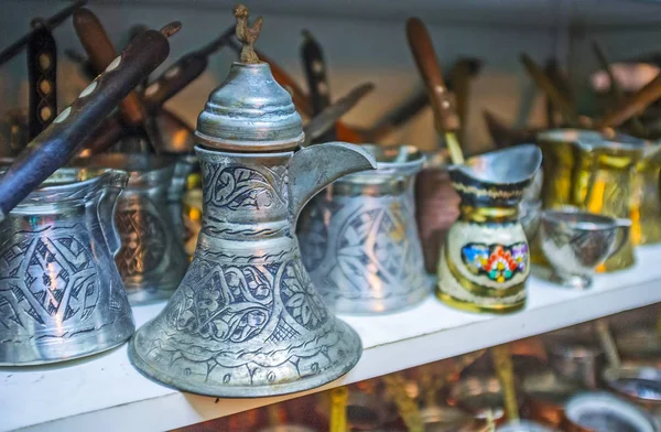 Colección Cezve Antiguo Cafetera Tienda Recuerdos Old Bazaar Antalya Turquía — Foto de Stock