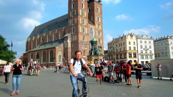 Krakow Polen Juni 2018 Straat Dansers Vermaken Mensen Main Marktplein — Stockvideo
