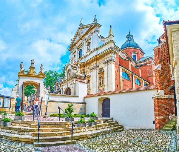 Krakow Polonya Haziran 2018 Görünüm Andrew Kilisenin Giriş Kapıları Cephe — Stok fotoğraf