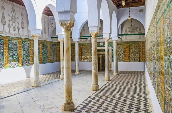 Kairouan Tunisko Srpna 2015 Sidi Sahab Mešita Mešita Barber Známý — Stock fotografie