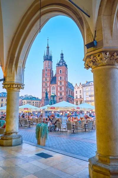 Krakow Poland June 2018 View Beautiful Mary Basilica Arcade Cloth — Stock Photo, Image