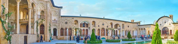 Kashan Iran October 2017 Panorama Tabatabaei House Its Pleasant Garden — Stock Photo, Image