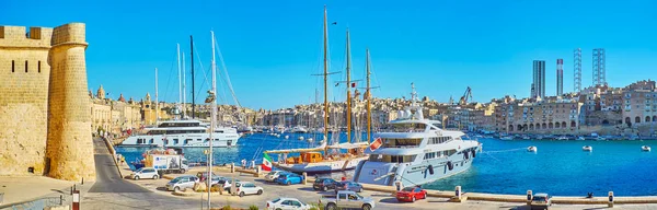 Birgu Malta Junio 2018 Paseo Marítimo Xatt Forn Ciudad Medieval — Foto de Stock
