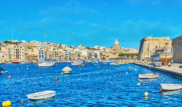 Birgu Malta Junho 2018 Marina Kalkara Divide Antiga Cidade Cênica — Fotografia de Stock