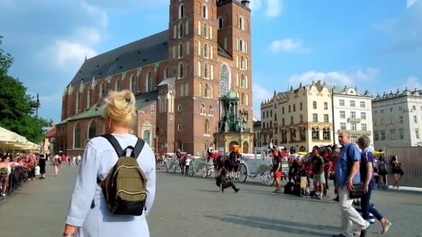 Krakow Lengyelország 2018 Június Breakdancers Mutat Készségek Main Market Square — Stock videók