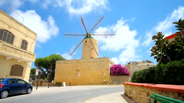 Xaghra Malta June 2018 Besøk Middelalderske Kola Vindmølle Det Naturskjønne – stockvideo