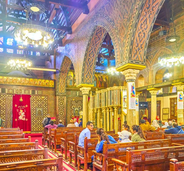 Cairo Egipto Diciembre 2017 Iglesia Colgada Cuenta Con Hermosos Iconostasis — Foto de Stock