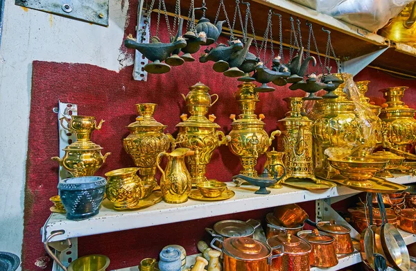 Los Hermosos Samovares Lámparas Aceite Persas Sartenes Cobre Tienda Artesanía — Foto de Stock