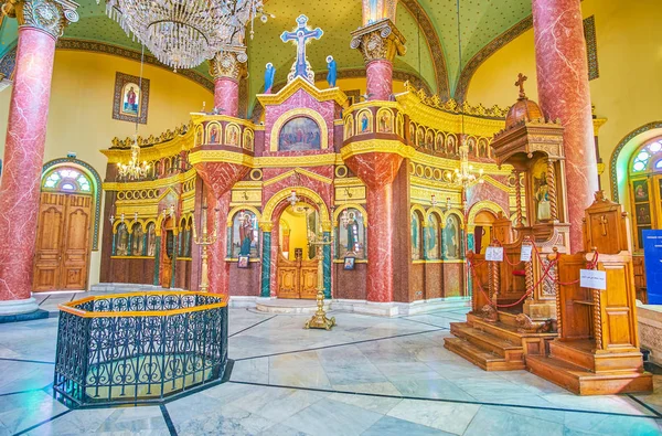 Kair Egipt Grudnia 2017 Piękne Wnętrza Kościoła George Kamienia Ikonostas — Zdjęcie stockowe
