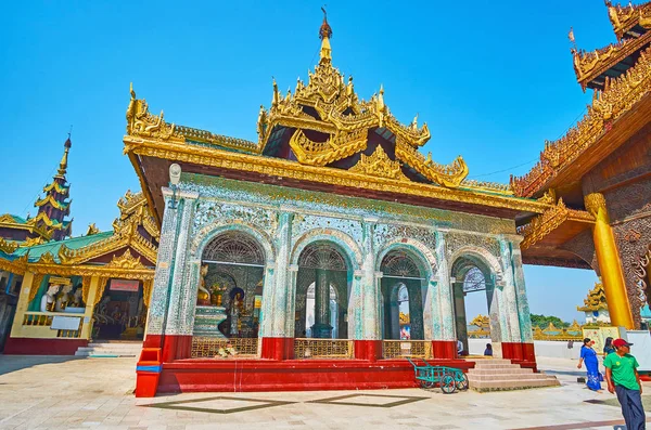 Yangon Myanmar Februar 2018 Spektakuläre Architektur Des Bildhauses Von Shwedagon — Stockfoto