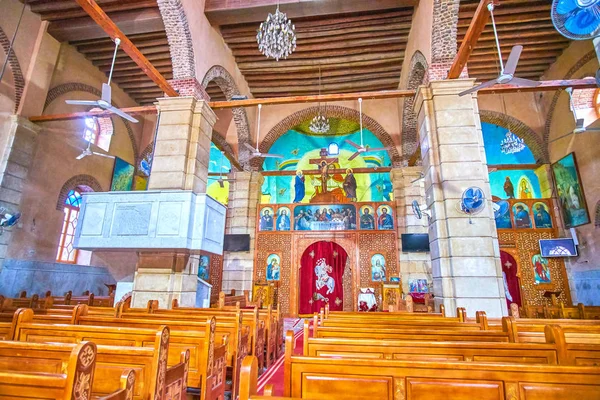 Cairo Egipto Diciembre 2017 Interior Gran Iglesia Mártir San Jorge —  Fotos de Stock