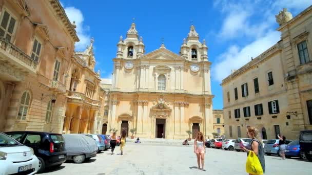 Mdina Malta June 2018 Medieval Stone San Pawl Square Fortified — Stock Video