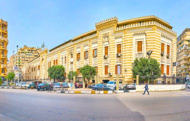 Cairo, Mısır - 23 Aralık 2017: Modern Binası, zenginlikleri Bakanlığı Genel Büro'dan güzel Arapça stil süslemeleri, Aralık 23, Kahire