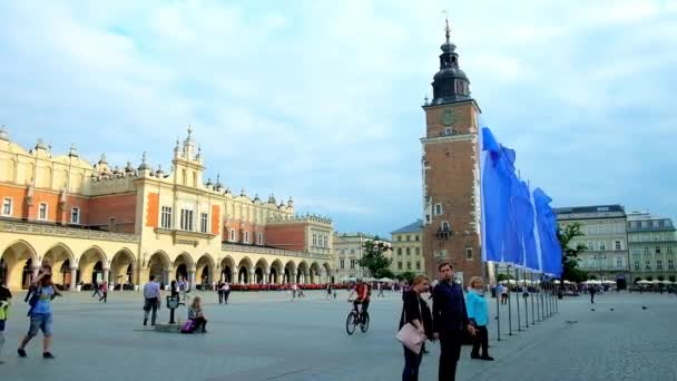 Κρακοβία Πολωνία Ιουνίου 2018 Γραφική Πλατεία Της Αγοράς Ιστορικό Κτίριο — Αρχείο Βίντεο