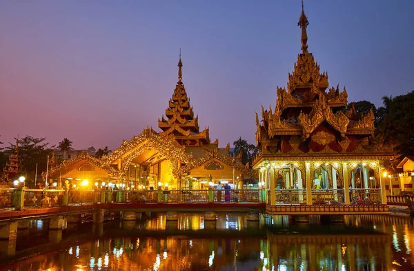 Vyn Kvällen Medeltida Kyay Thone Pagoda Brons Buddha Bild Med — Stockfoto