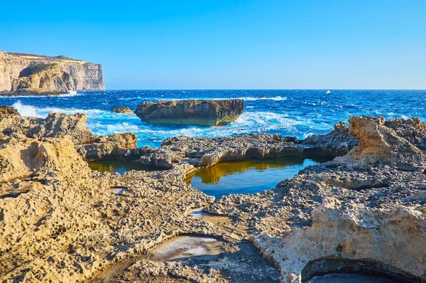 Beauté Paysage Rocheux Côte San Lawrenz Avec Hautes Falaises Minuscules — Photo