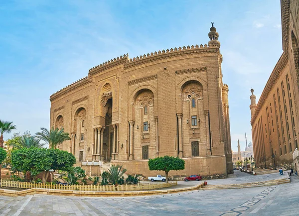 Vista Mezquita Rifai Pared Mezquita Del Sultán Hassan Madrasa Minarete —  Fotos de Stock