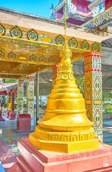 Templo Taung Pyae Atração Turística Mais Visitada Mais Ricamente Decorada — Fotografia de Stock