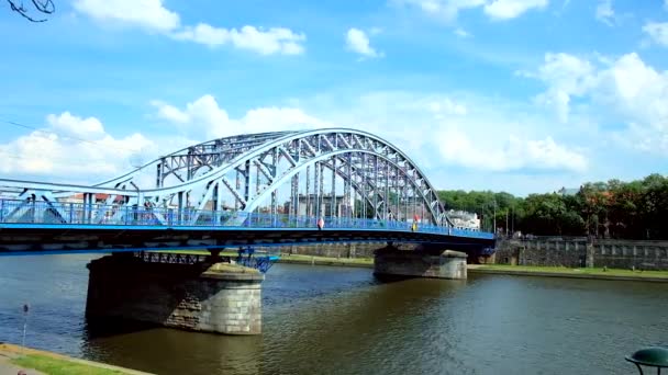Modern Metal Construction Marshal Jozef Pilsudski Bridge Vistula River Riding — Stock Video