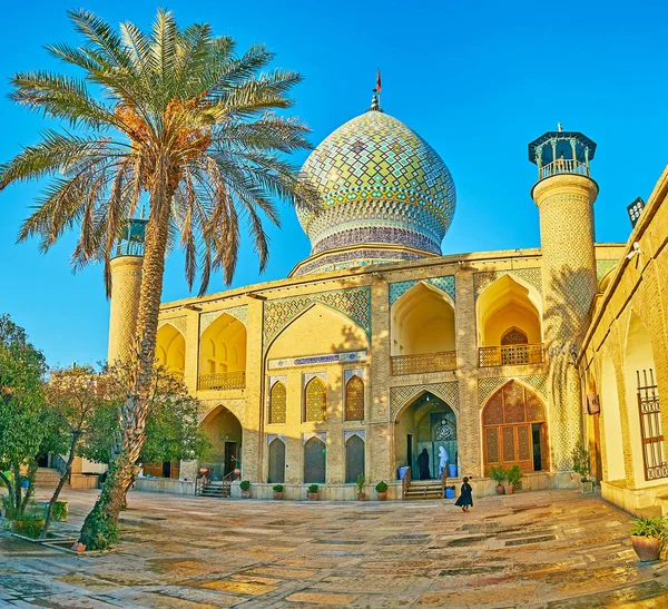 Panorama Imamzadeh Ali Ibn Hamzeh Holy Shrine Interesting Tiled Decrations — Stock Photo, Image