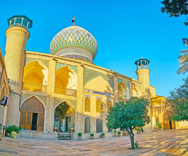 Fachada Ornamentada Imamzadeh Ali Ibn Hamzeh Santuário Santo Famoso Local — Fotografia de Stock