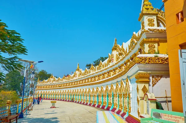 Sagaing Myanmar Şubat 2018 Min Thonze Tapınağı Kabartma Altın Desenli — Stok fotoğraf