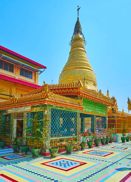 Sagaing Mianmar Fevereiro 2018 Stupa Alta Soon Ponya Shin Paya — Fotografia de Stock