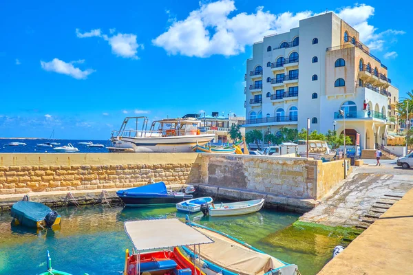Bugibba Malta June 2018 Modern Seaside Hotel Neighbors Small Harbor — Stock Photo, Image