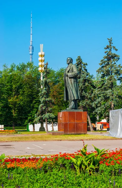 Москва Россия Июня 2013 Года Памятник Владимиру Ленину Площадке Выставки — стоковое фото