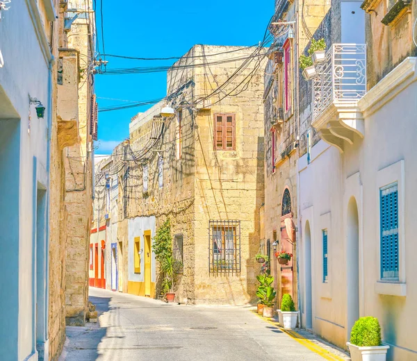 Rue Confortable Petite Ville Cœur Île Malte Avec Belles Maisons — Photo